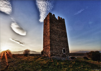 Картинка vravrona`s tower разное развалины руины металлолом греция башня