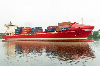 обоя alexander b, корабли, грузовые суда, контейнеровоз