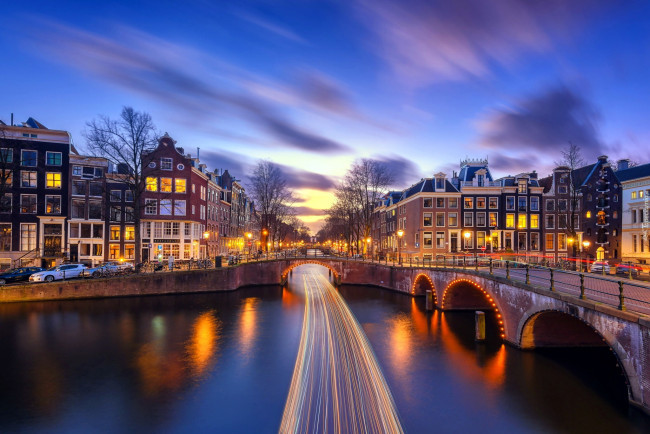 Обои картинки фото города, амстердам , нидерланды, вечер, мосты, канал