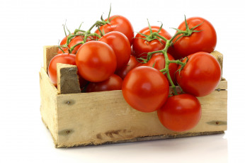 Картинка еда помидоры ящик томаты спелые