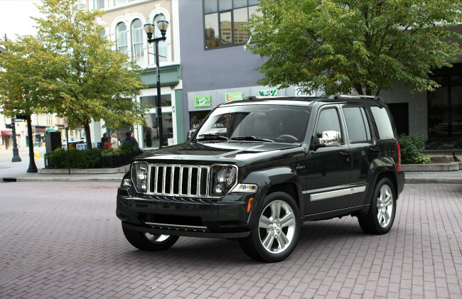 Обои картинки фото 2011 jeep liberty, автомобили, jeep, черный, liberty