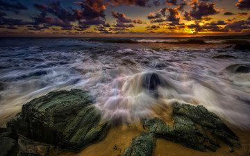 Картинка природа побережье волны камни море