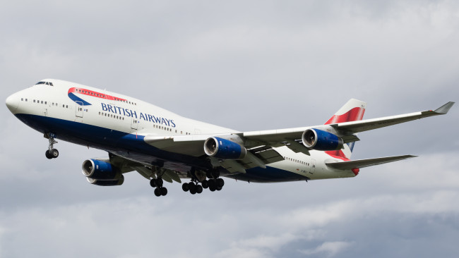 Обои картинки фото boeing 747-400, авиация, пассажирские самолёты, авиалайнер