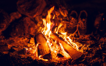 Картинка природа огонь костер пламя поленья
