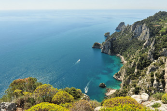 обоя dall`alto, capri, природа, побережье, море, скалы, залив, горизонт, яхты, панорама