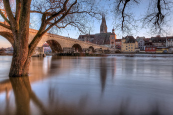 Картинка города регенсбург германия мост дерево собо река