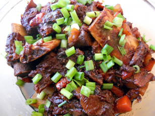 Картинка еда мясные+блюда корейская кухня мясо ребрышки лук