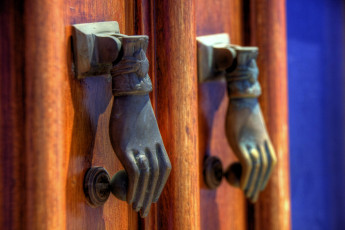 Картинка разное ключи замки дверные ручки руки металлический двери