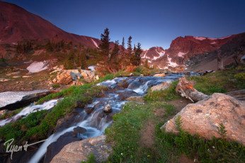 Картинка природа пейзажи камни ручей небо горы