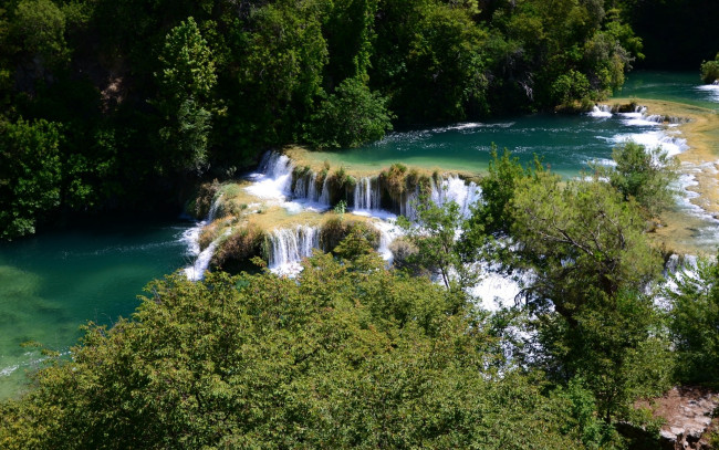 Обои картинки фото природа, водопады, водопад, вода, зелень