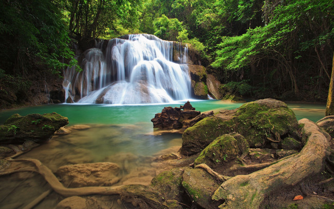 Обои картинки фото waterfall, природа, водопады, лес, камни, корни, река, водопад