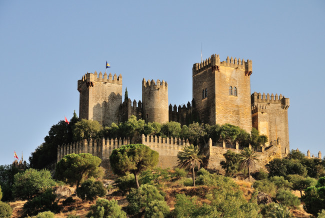 Обои картинки фото castillo de almod&, 243, var, города, замки испании, холм, замок