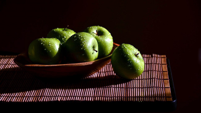 Обои картинки фото еда, Яблоки, яблоки, зеленые