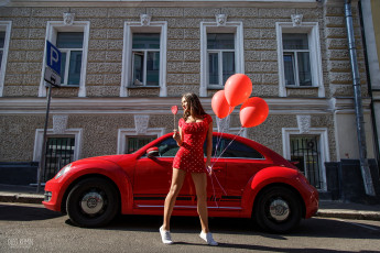 Картинка девушка+и+volkswagen+beetle автомобили -авто+с+девушками wallhaven улица горошек женщины с автомобилями олег климин volkswagen beetle кроссовки красное платье улыбаясь воздушный шар