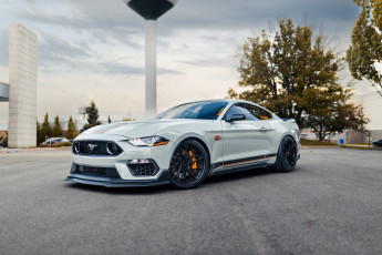 обоя автомобили, mustang, white, wheels, mach, 1