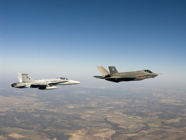 Обои картинки фото old, f35, vs, new, авиация, боевые, самолёты