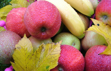 Картинка еда фрукты +ягоды яблоки бананы капли листья