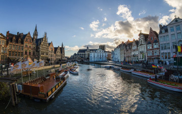 Картинка города гент+ бельгия канал набережная лодки