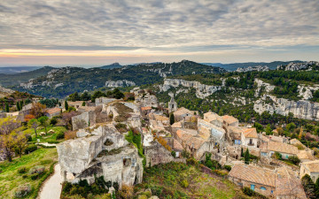 Картинка les baux de provence france города пейзажи горы