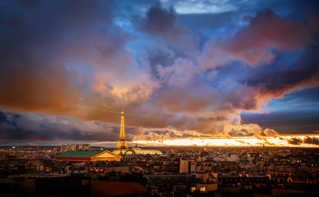 Обои картинки фото города, париж, франция, эйфель, башня, шторм