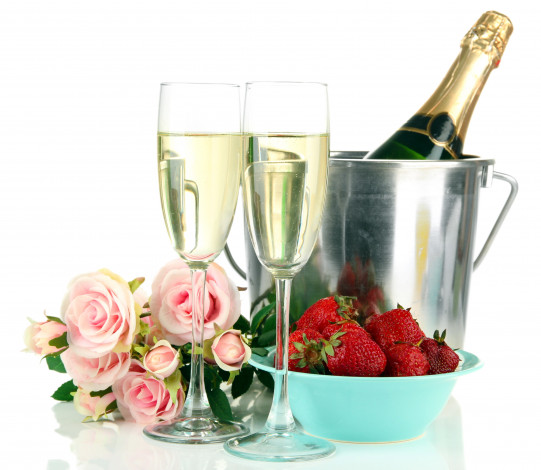 Обои картинки фото еда, разное, клубника, розы, бутылка, шампанское
