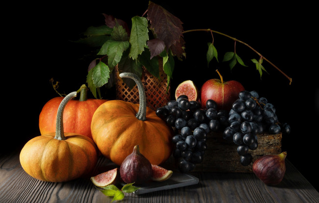 Обои картинки фото еда, фрукты и овощи вместе, виноград, тыква, инжир