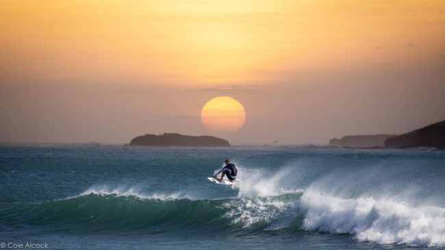 Обои картинки фото спорт, серфинг, закат, океан, волны