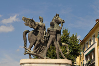 Картинка города памятники скульптуры арт объекты статуя верона италия
