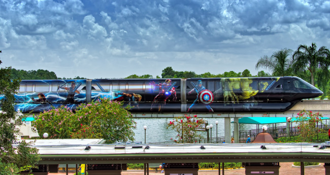 Обои картинки фото техника, поезда, эстакада, река, парк, поезд, монорельс