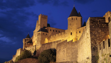 Картинка города замки+франции небо франция каркасон башня крепость ночь холм замок стена