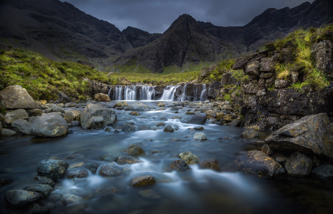 Обои картинки фото природа, водопады, река, камни, скалы, горы, хайленд, шотландия, поток