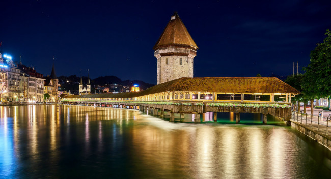 Обои картинки фото города, люцерн , швейцария, вечер, мост, канал, огни
