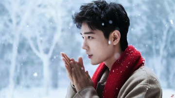 Картинка мужчины xiao+zhan лицо шарф пальто снег