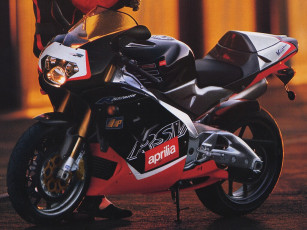 Картинка aprilia rsv 1000r мотоциклы