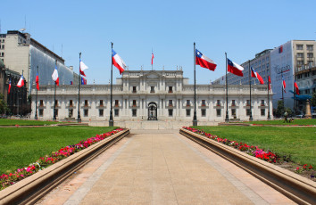 Картинка города -+здания +дома дворец президента ла-монеда Чили сантьяго