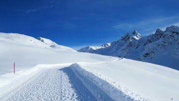 Картинка природа дороги снег горы дорога