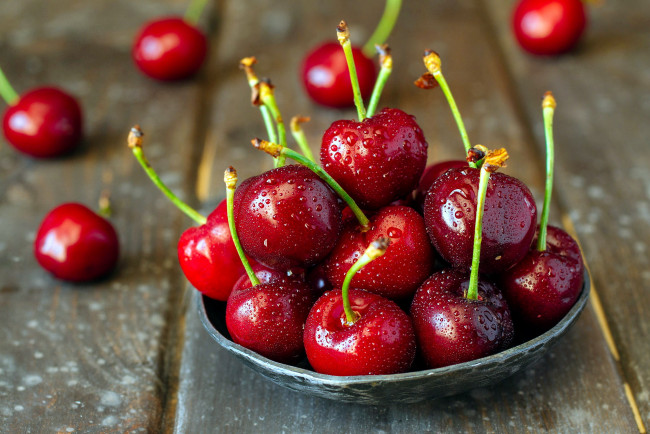 Обои картинки фото еда, вишня,  черешня, ягоды, вишни, капли