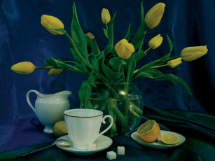 Картинка tanunya тюльпанами еда натюрморт