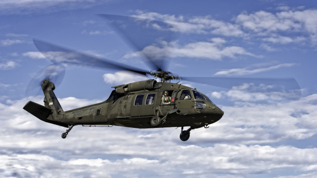Обои картинки фото sikorsky uh-60 black hawk, авиация, вертолёты, вертушка