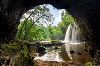 Картинка природа водопады скала водопад камни