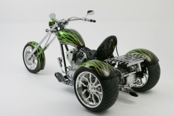 Картинка мотоциклы трёхколёсные+мотоциклы кастомизированный тюнингованый мотоцикл крутой байк железный конь который даёт свободу ветер в лицо и волосы по ветру
