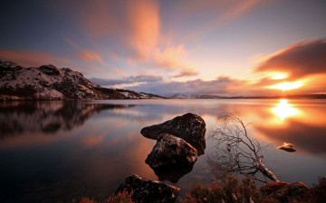 Картинка природа восходы закаты горы камни закат озеро