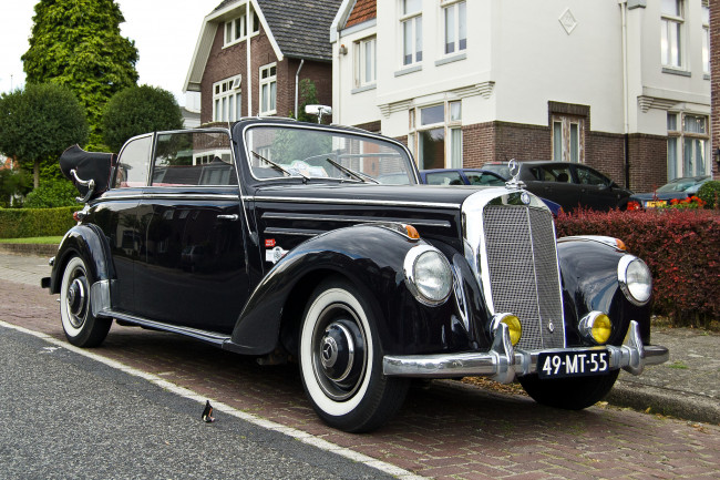 Обои картинки фото mercedes 220 cabriolet 1951-1954, автомобили, выставки и уличные фото, выставка, автошоу, ретро, история