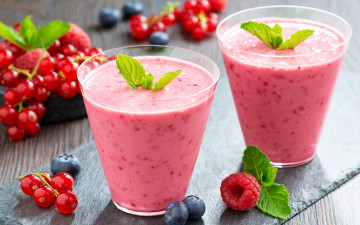 Картинка еда мороженое +десерты blueberry смородина коктейль berries cocktail raspberry мята ягоды черника малина