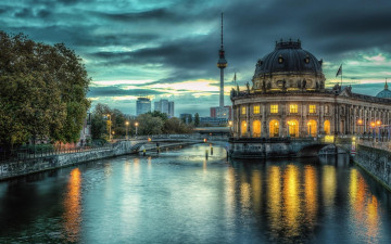 Картинка города берлин+ германия собор вечер мост река