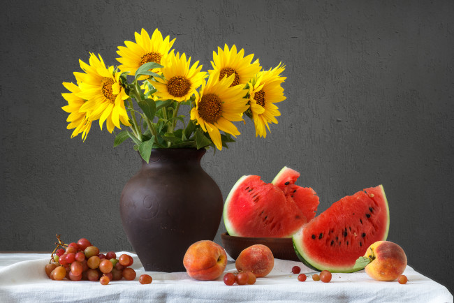Обои картинки фото еда, натюрморт, фрукты, цветы