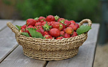 Картинка еда клубника +земляника вкусная сочная спелая ягода