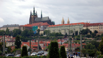 Картинка города прага Чехия панорама крыши собор святого витта