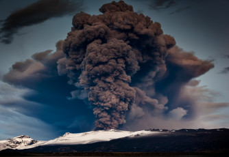 Картинка природа стихия горы волкан mountain извержение pier пирс lake volcan eruption озеро