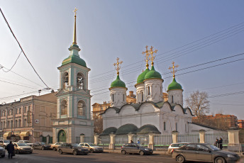 Картинка храм троицы живоначальной листах города православные церкви монастыри небо дорога